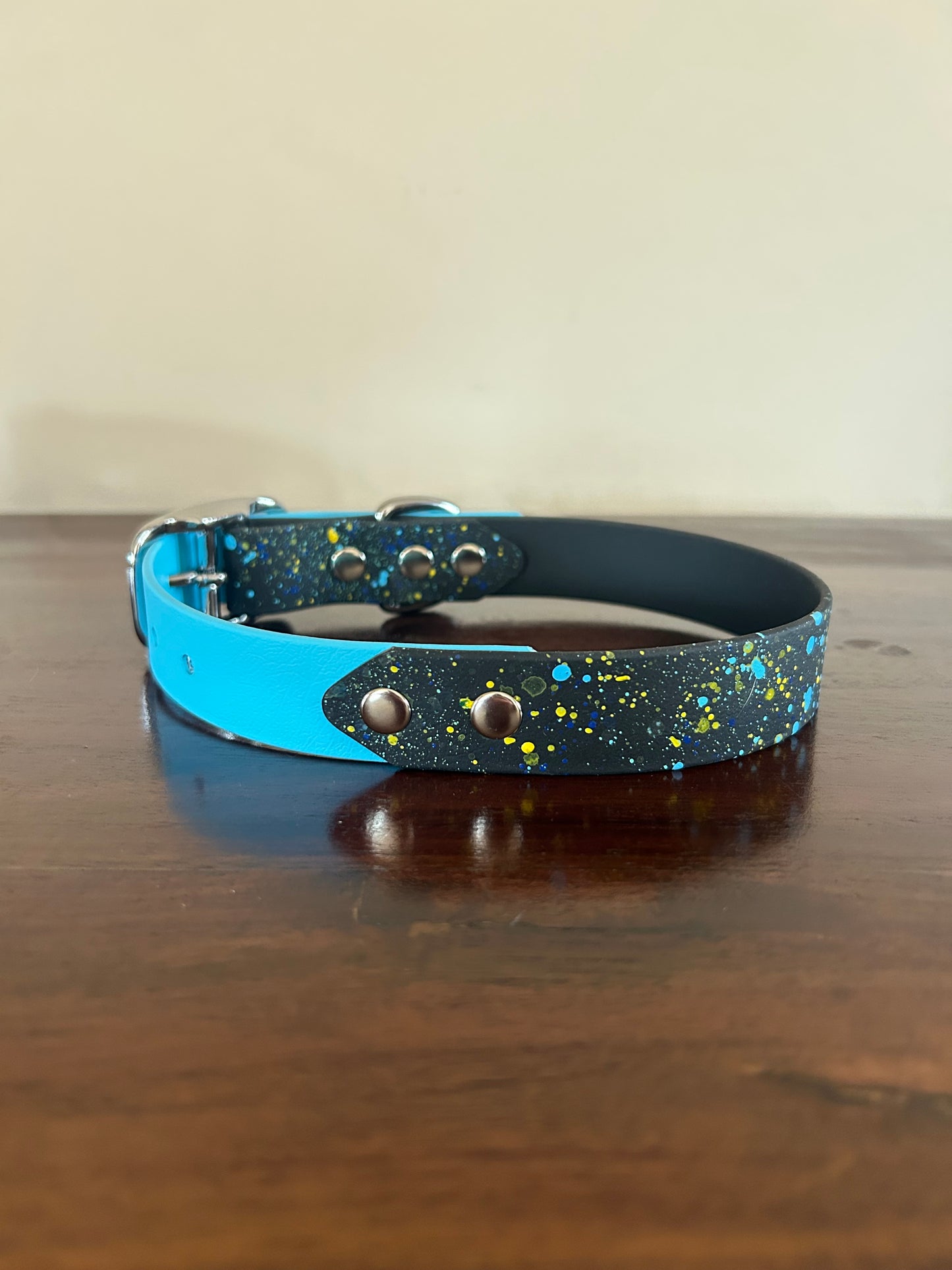 M collars SALE